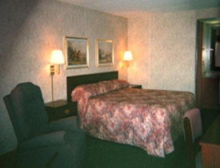 Relax Inn ريتشموند الغرفة الصورة